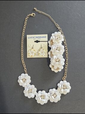 J.Crew Chunky Floral Statement Bib-Style Necklace, Bracelet & Earrings Set